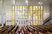 Tod und Auferstehung / Fensterbilder St. Bernward-Kirche Ilsede